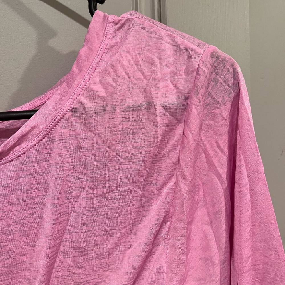 Fabletics Cropped Wrap Top Size Small - Picture 3 of 5